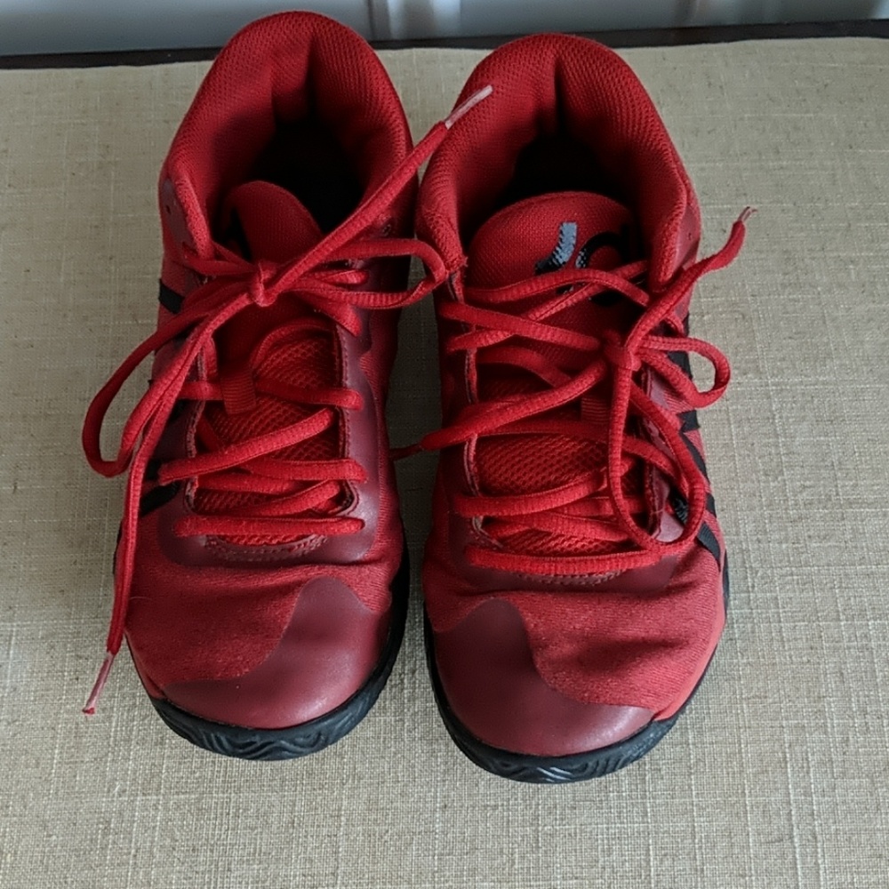 Boys Nike KD shoes